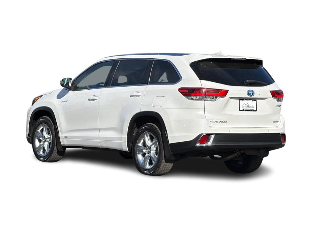 Thumbnail: 2017 Toyota Highlander - 4