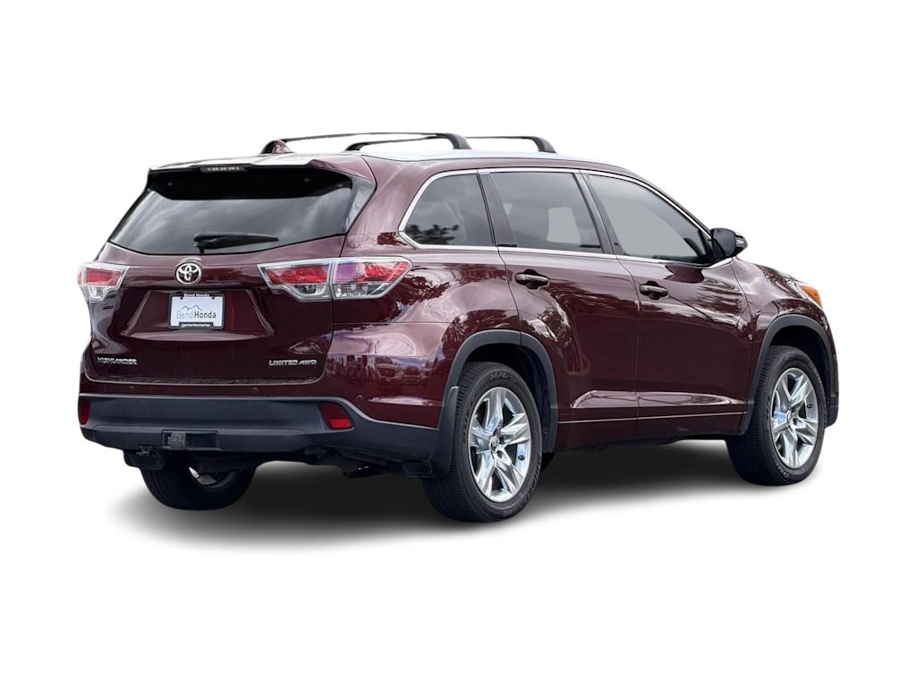 Thumbnail: 2016 Toyota Highlander - 16