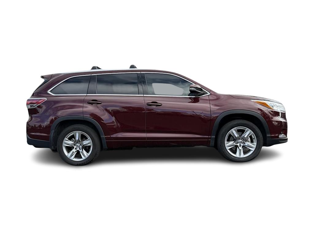 Thumbnail: 2016 Toyota Highlander - 18