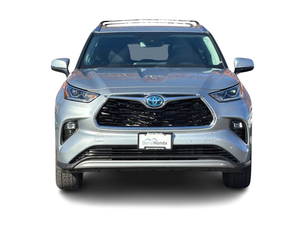 Thumbnail: 2023 Toyota Highlander - 6