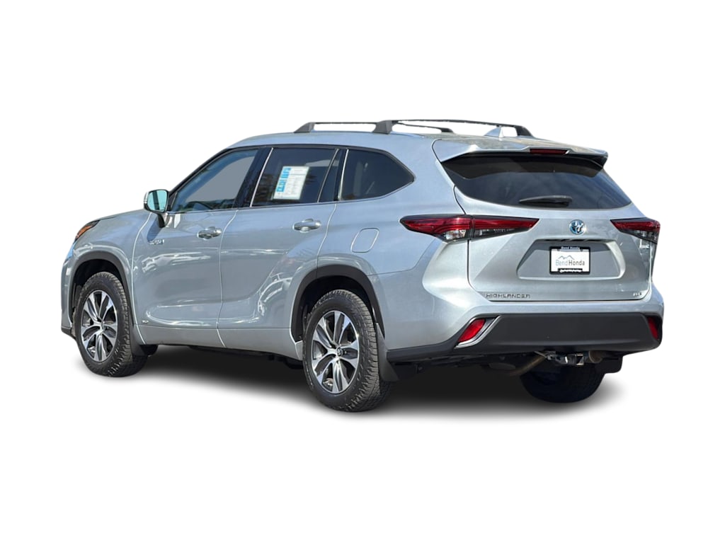 Thumbnail: 2020 Toyota Highlander - 4