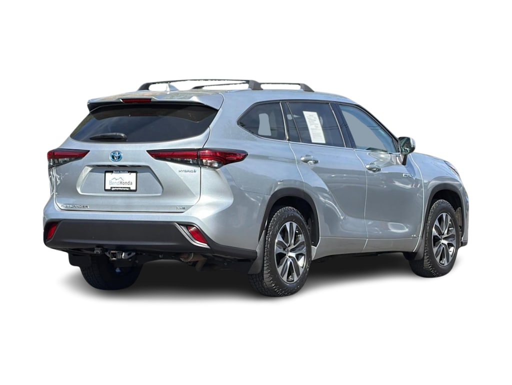 Thumbnail: 2020 Toyota Highlander - 16