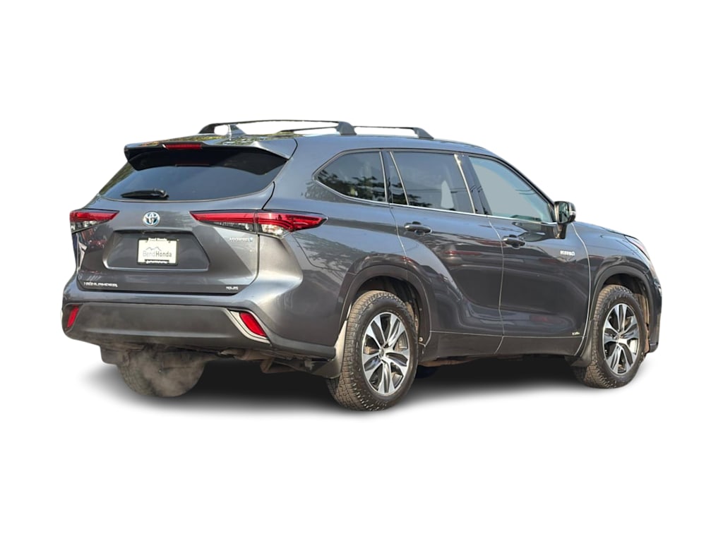 Thumbnail: 2020 Toyota Highlander - 18