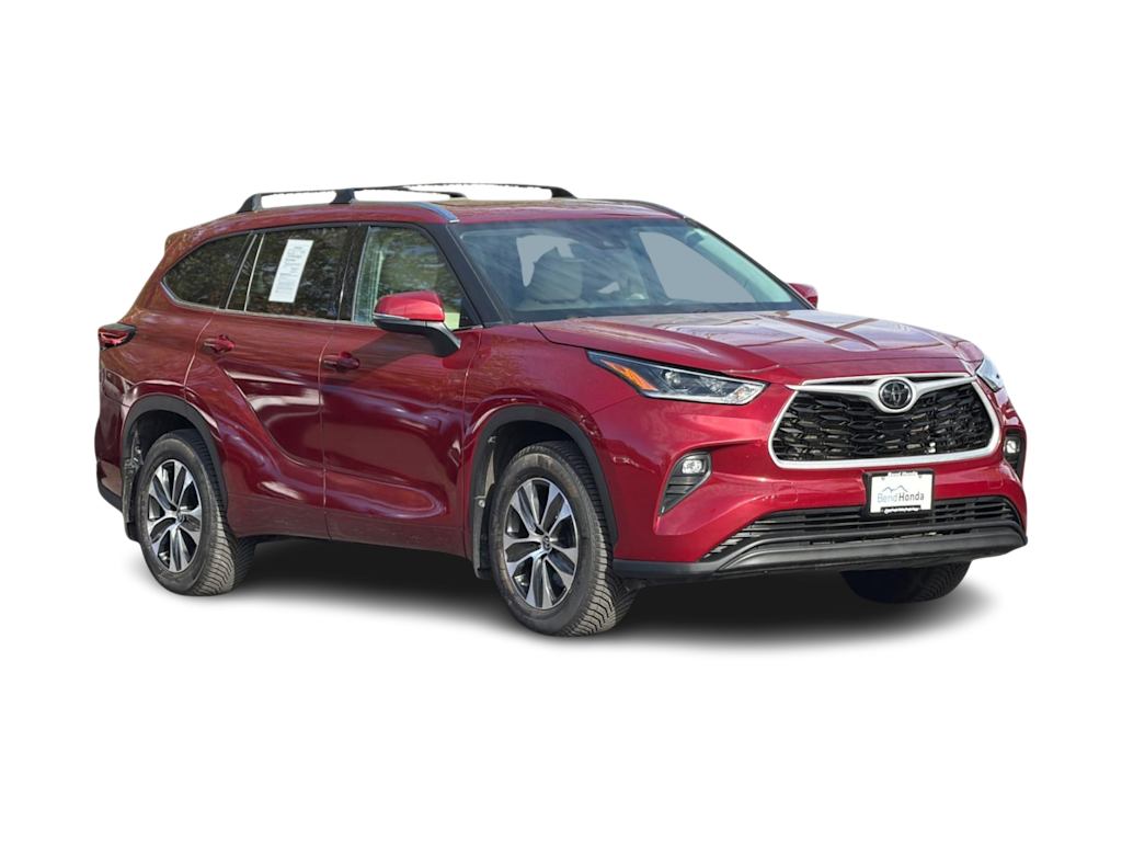 Thumbnail: 2021 Toyota Highlander - 20