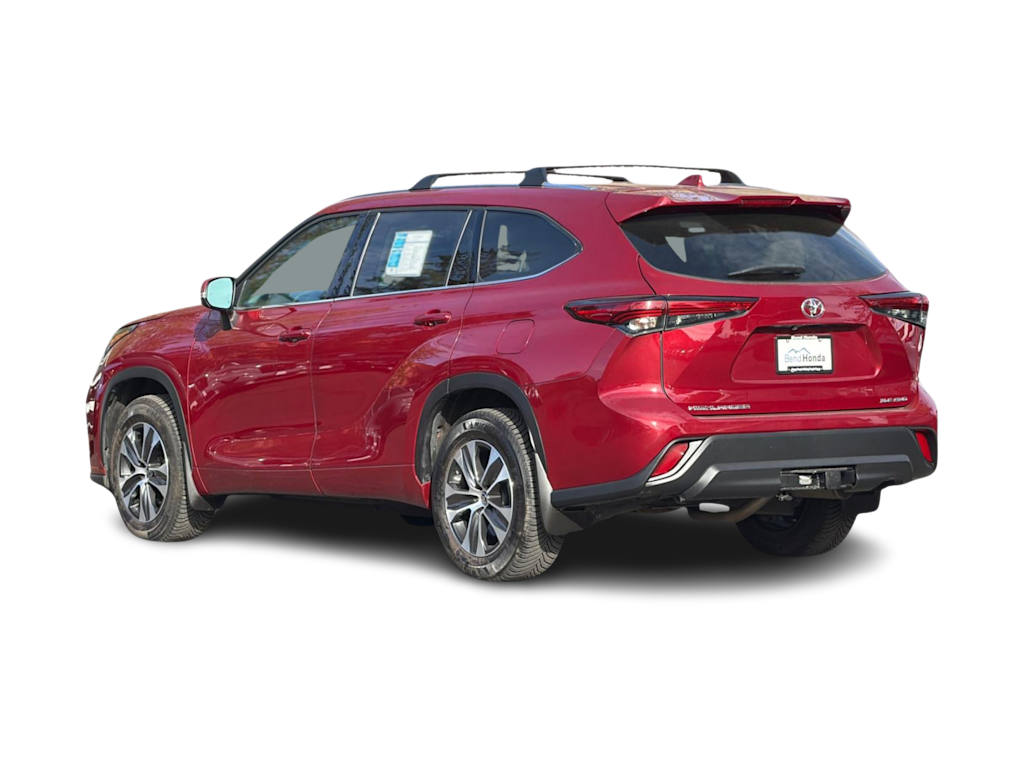 Thumbnail: 2021 Toyota Highlander - 4