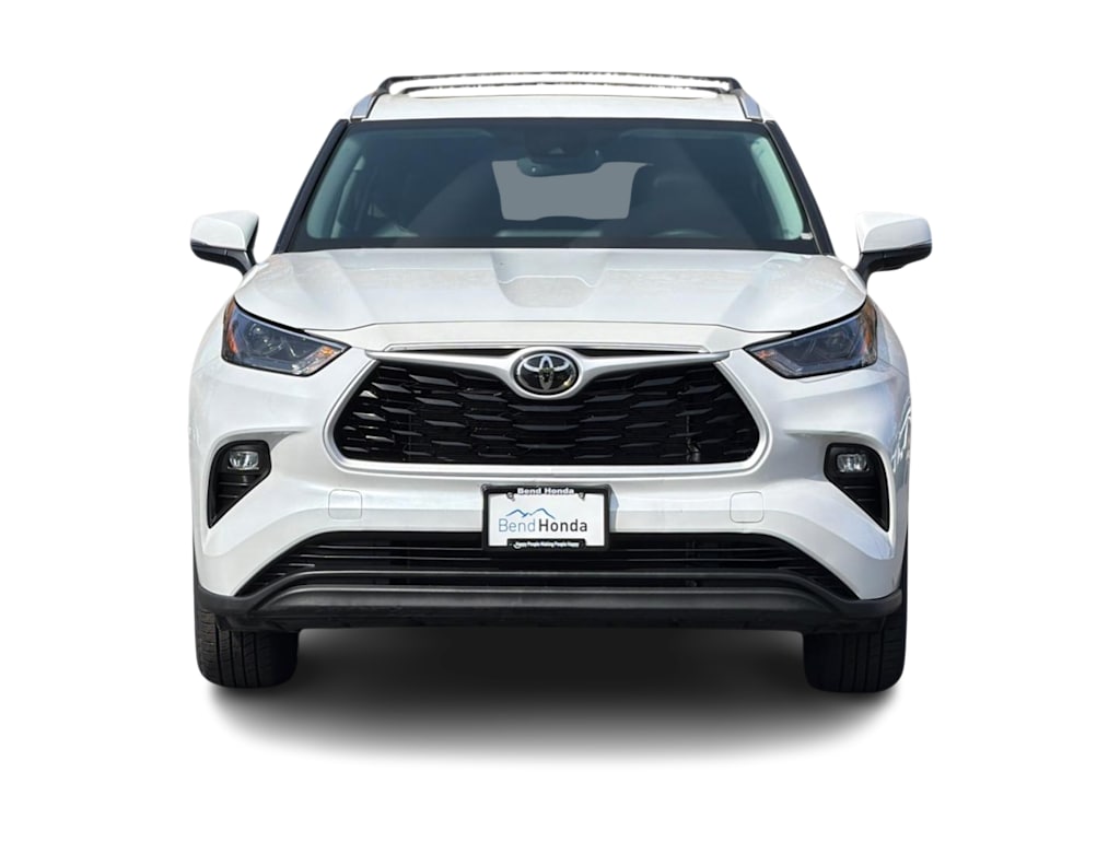 Thumbnail: 2022 Toyota Highlander - 6
