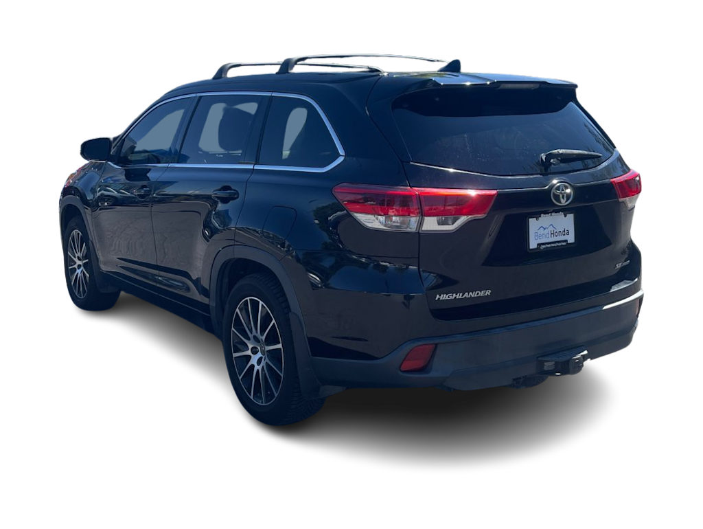 Thumbnail: 2018 Toyota Highlander - 4
