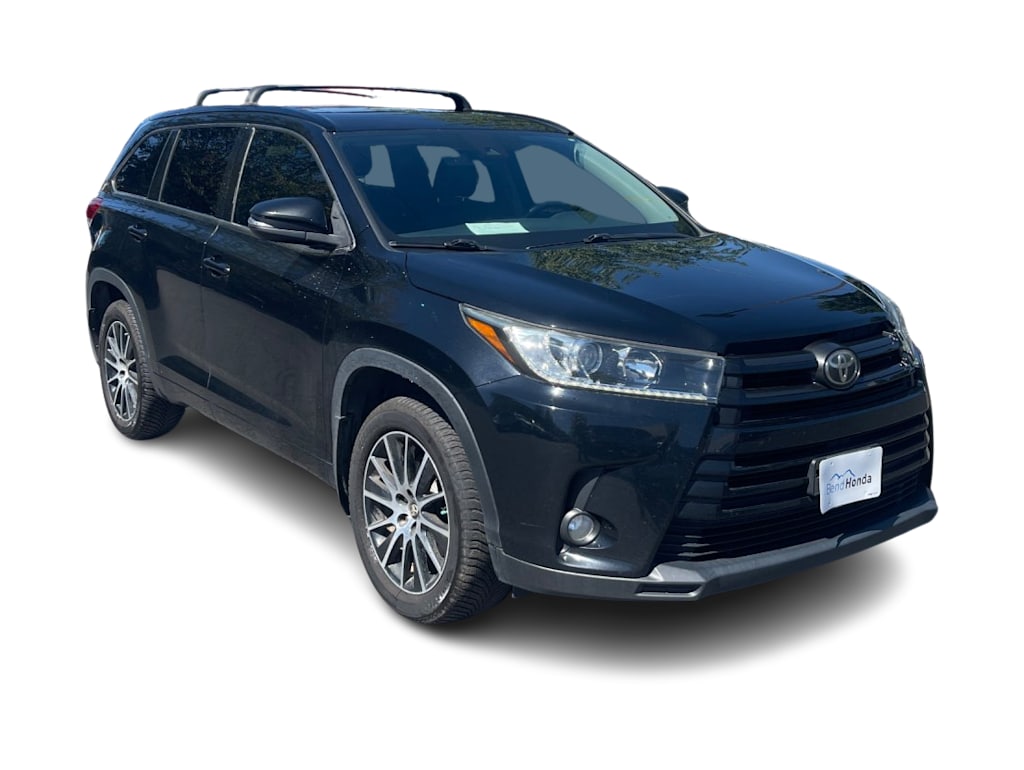 Thumbnail: 2018 Toyota Highlander - 15