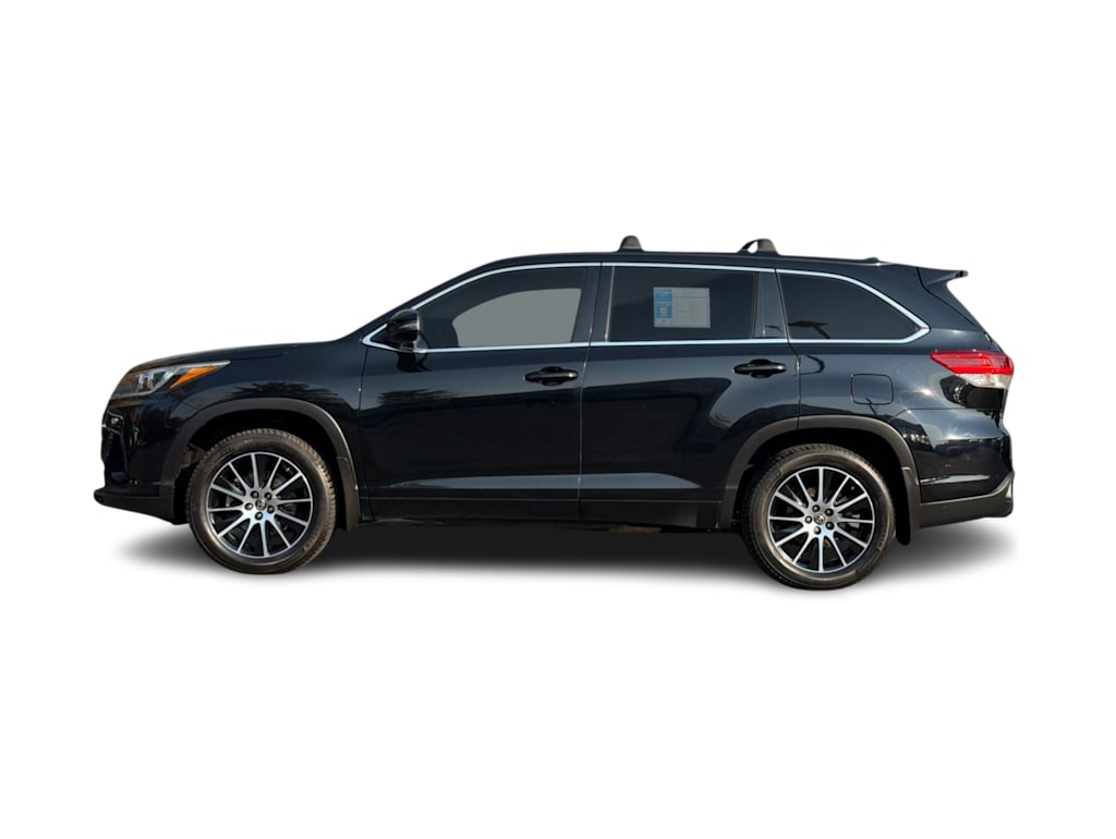 Thumbnail: 2018 Toyota Highlander - 3
