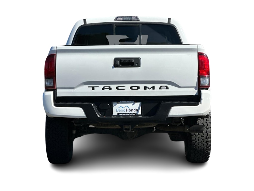 Thumbnail: 2019 Toyota Tacoma - 5