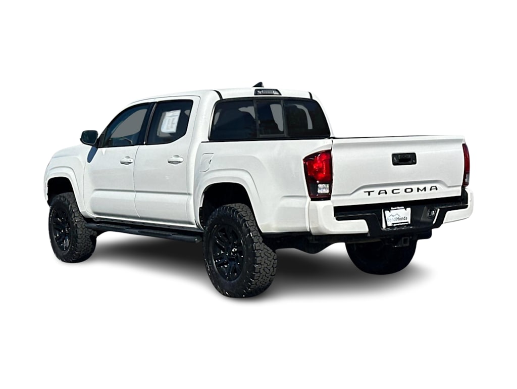 Thumbnail: 2019 Toyota Tacoma - 4
