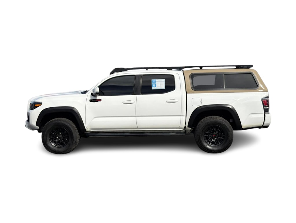 Thumbnail: 2020 Toyota Tacoma - 3