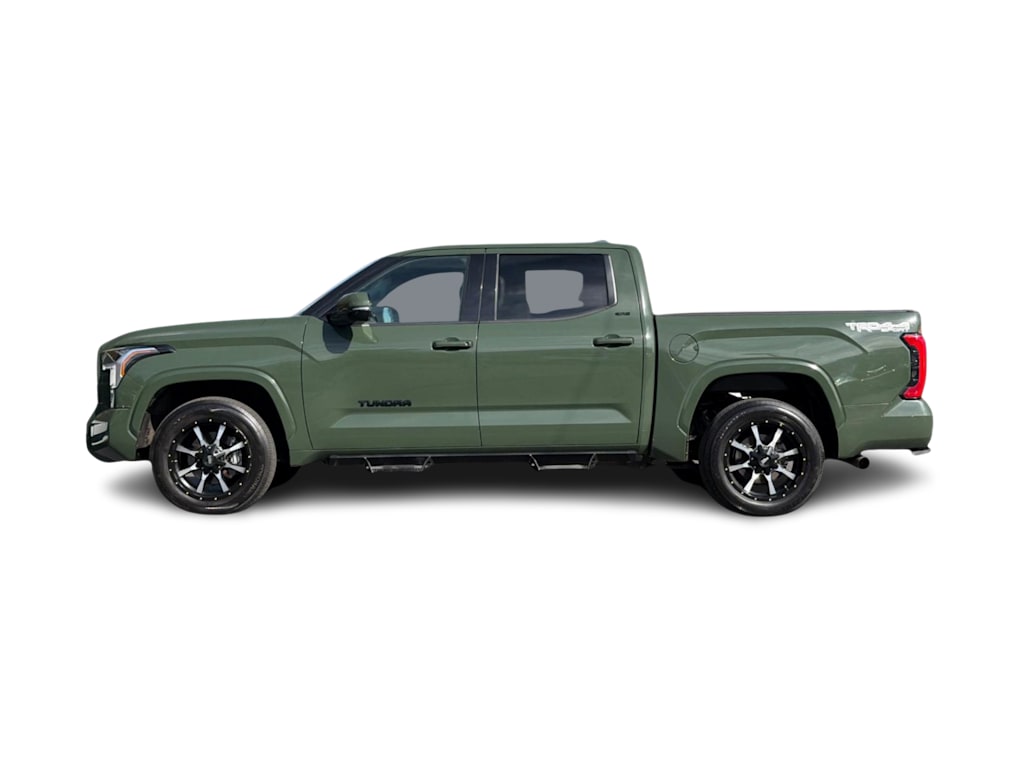 Thumbnail: 2022 Toyota Tundra - 3
