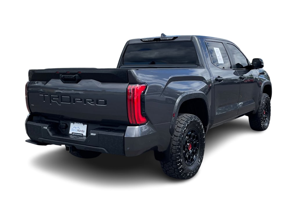 Thumbnail: 2024 Toyota Tundra - 12