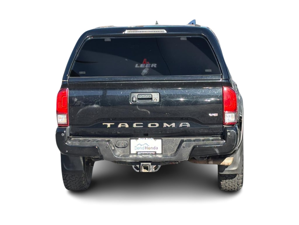 Thumbnail: 2016 Toyota Tacoma - 5
