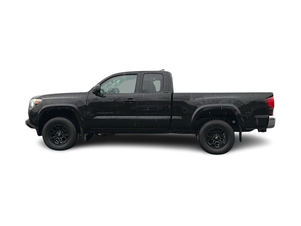 Thumbnail: 2019 Toyota Tacoma - 3