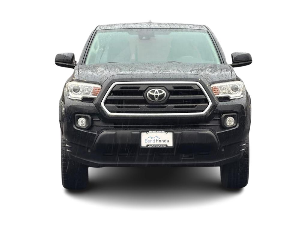 Thumbnail: 2019 Toyota Tacoma - 6