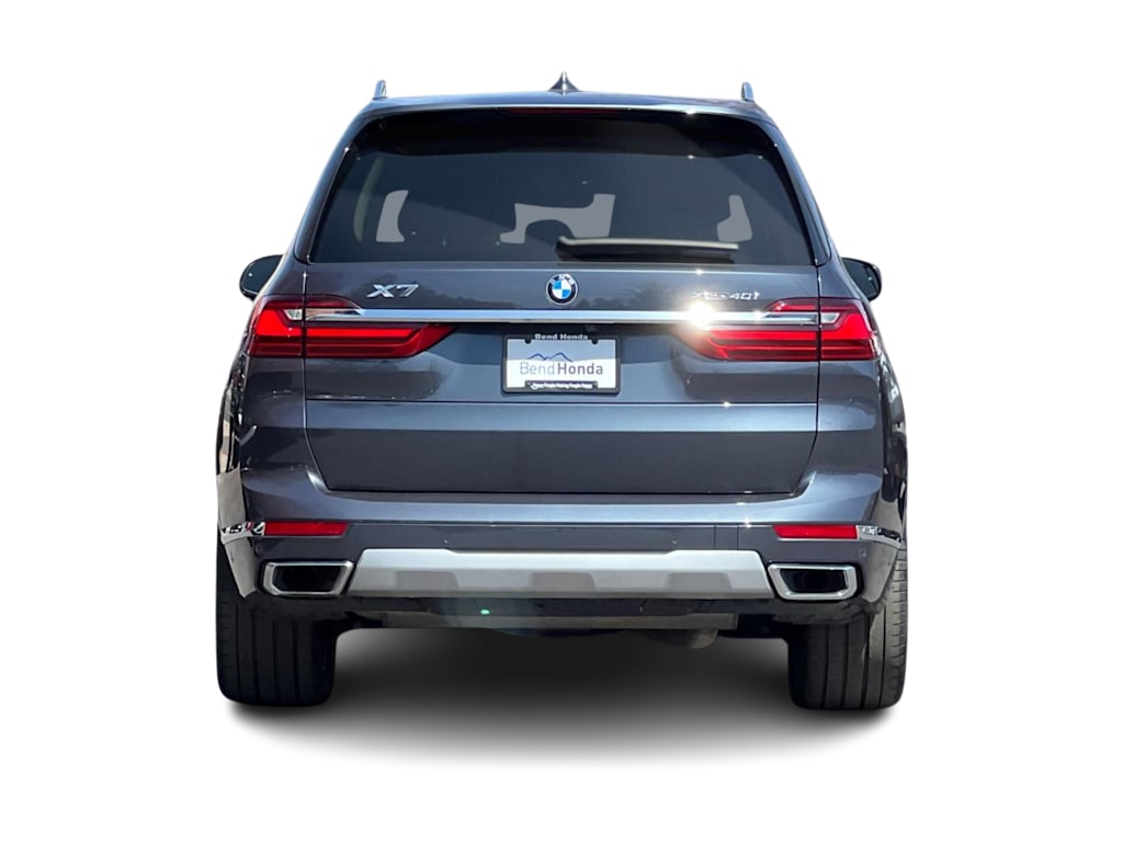 2022 BMW X7 xDrive40i 5