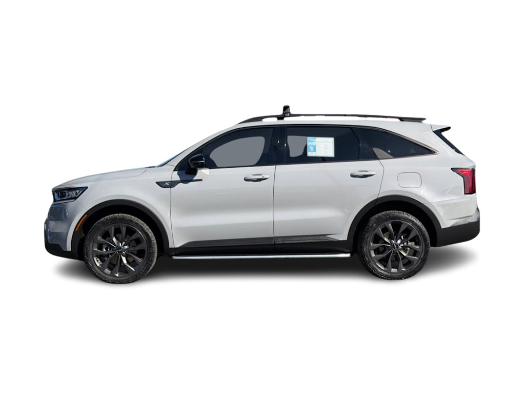 Thumbnail: 2022 Kia Sorento - 3
