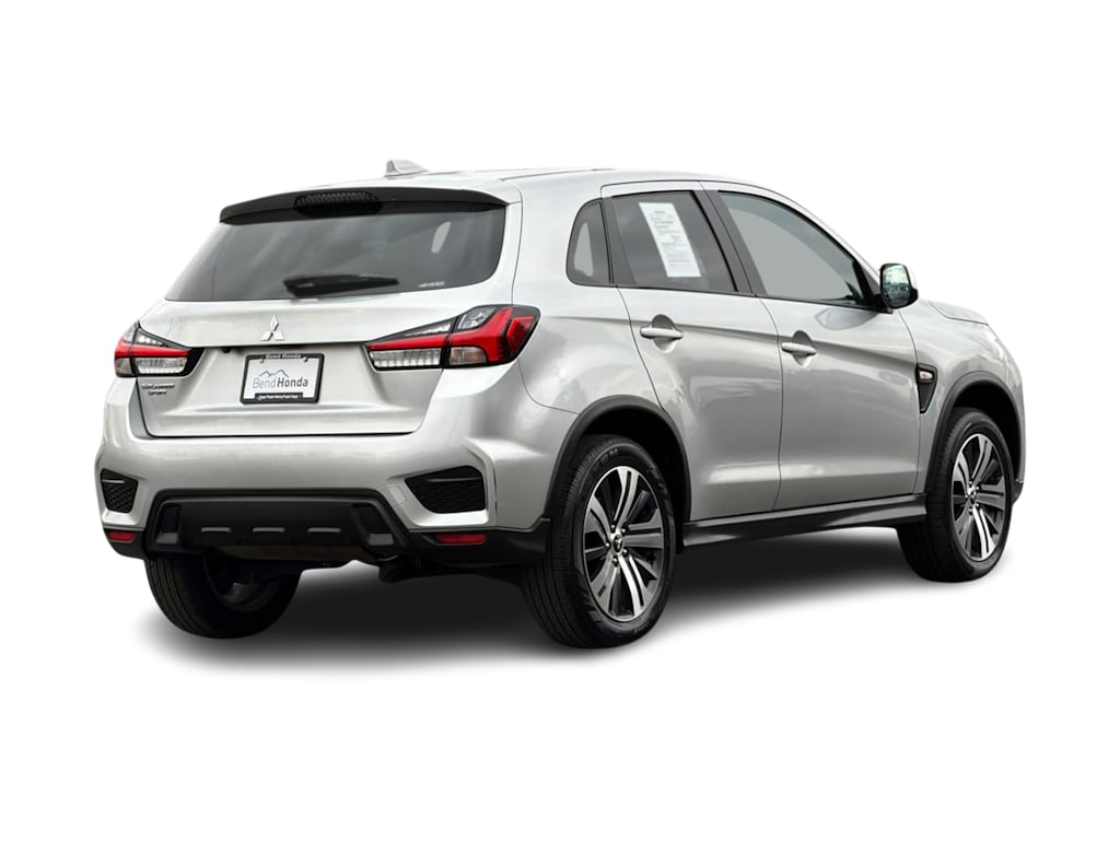 Thumbnail: 2024 Mitsubishi Outlander Sport - 17