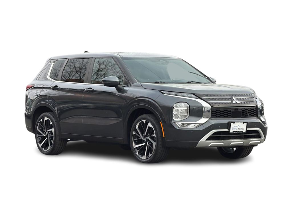 Thumbnail: 2024 Mitsubishi Outlander - 19
