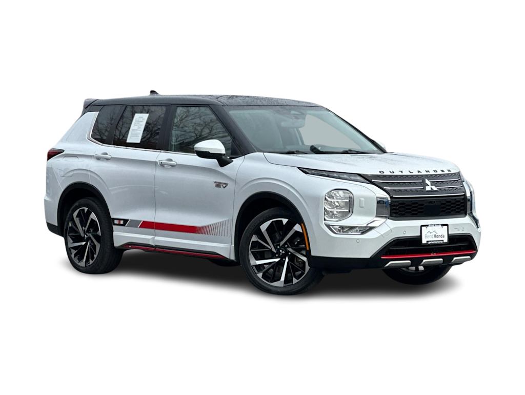 Thumbnail: 2024 Mitsubishi Outlander - 19