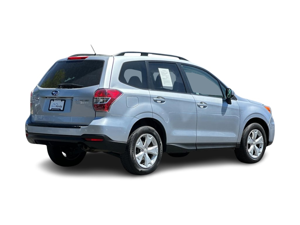 Thumbnail: 2015 Subaru Forester - 18