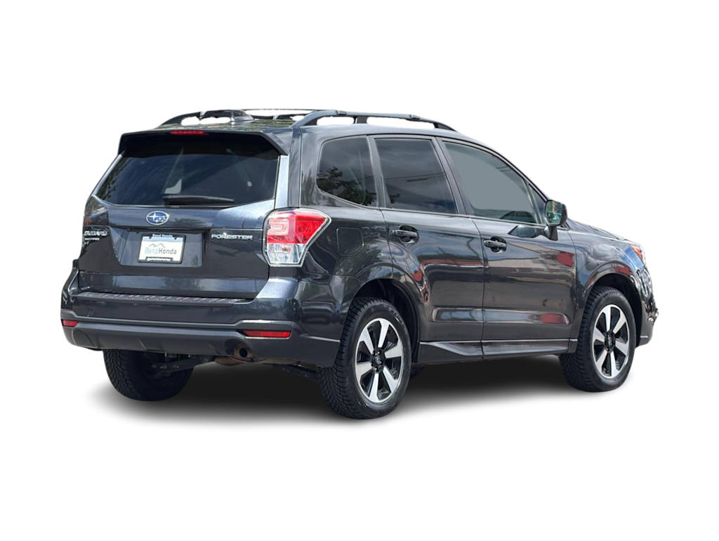 Thumbnail: 2018 Subaru Forester - 18