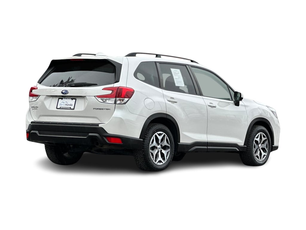 Thumbnail: 2021 Subaru Forester - 17