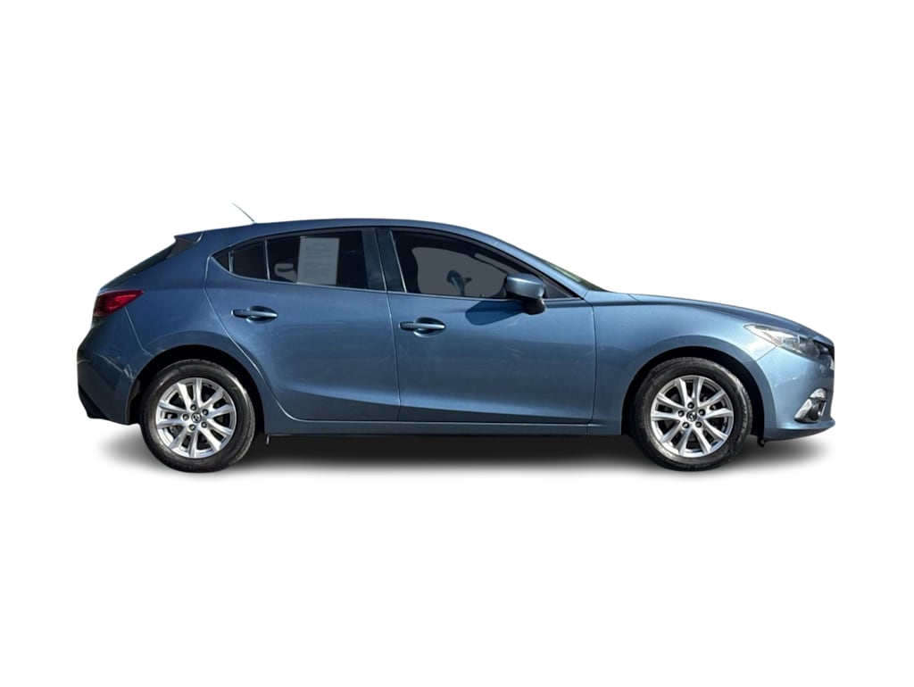 Thumbnail: 2015 Mazda Mazda3 - 18