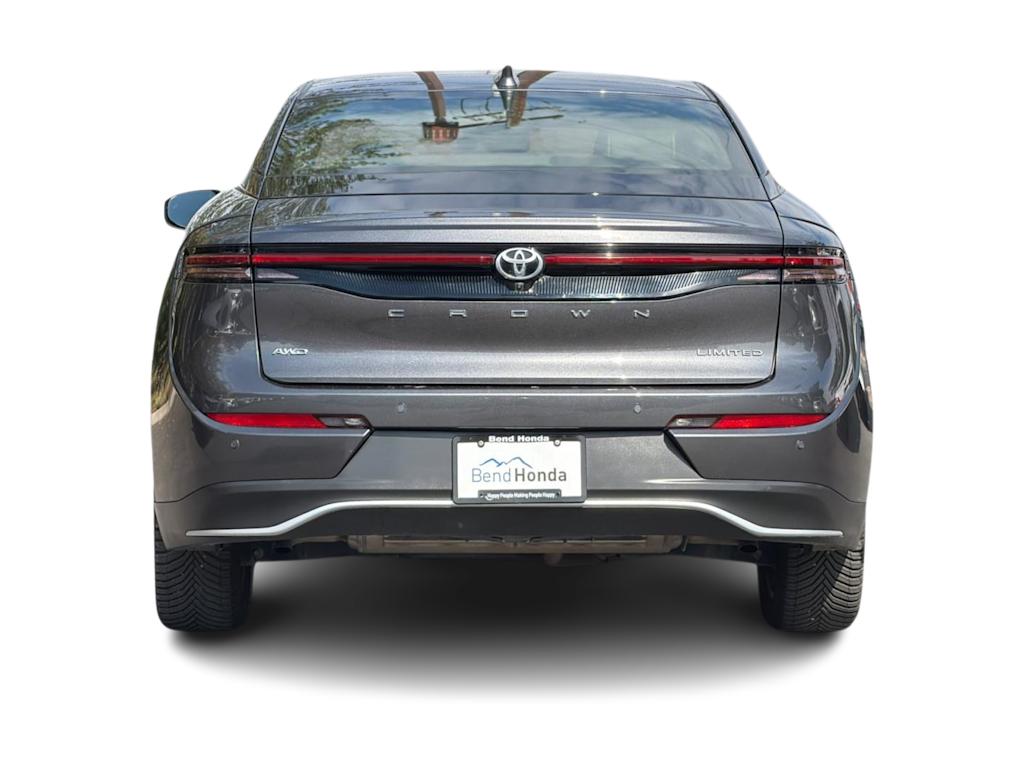 Thumbnail: 2023 Toyota Crown - 5