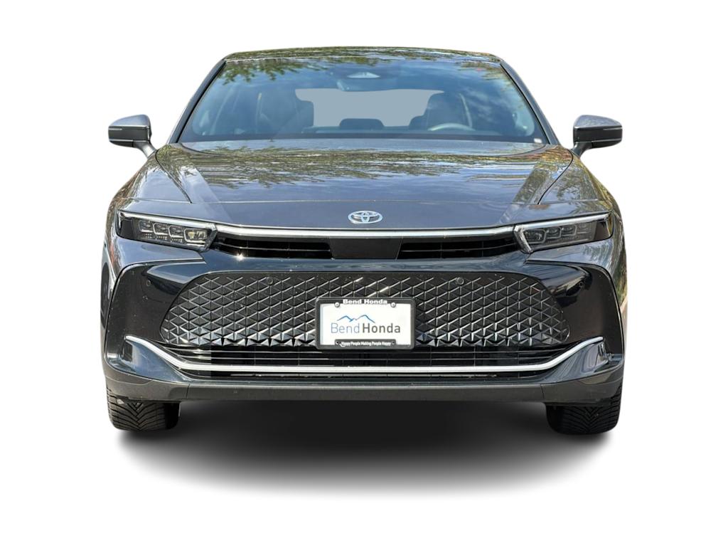 Thumbnail: 2023 Toyota Crown - 19