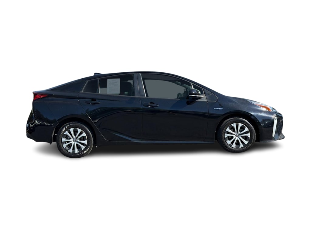Thumbnail: 2021 Toyota Prius - 19
