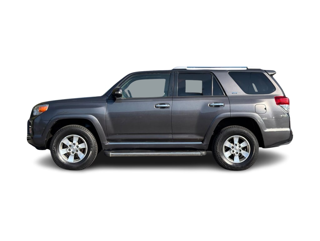 Thumbnail: 2010 Toyota 4Runner - 3