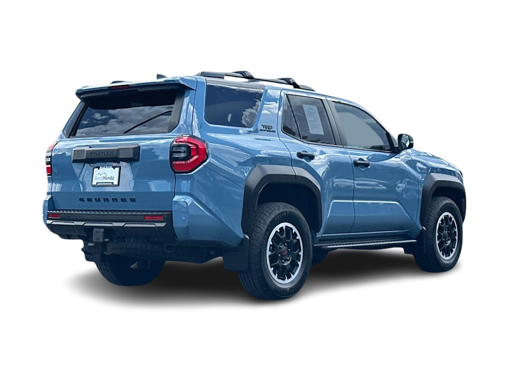 Thumbnail: 2025 Toyota 4Runner - 18