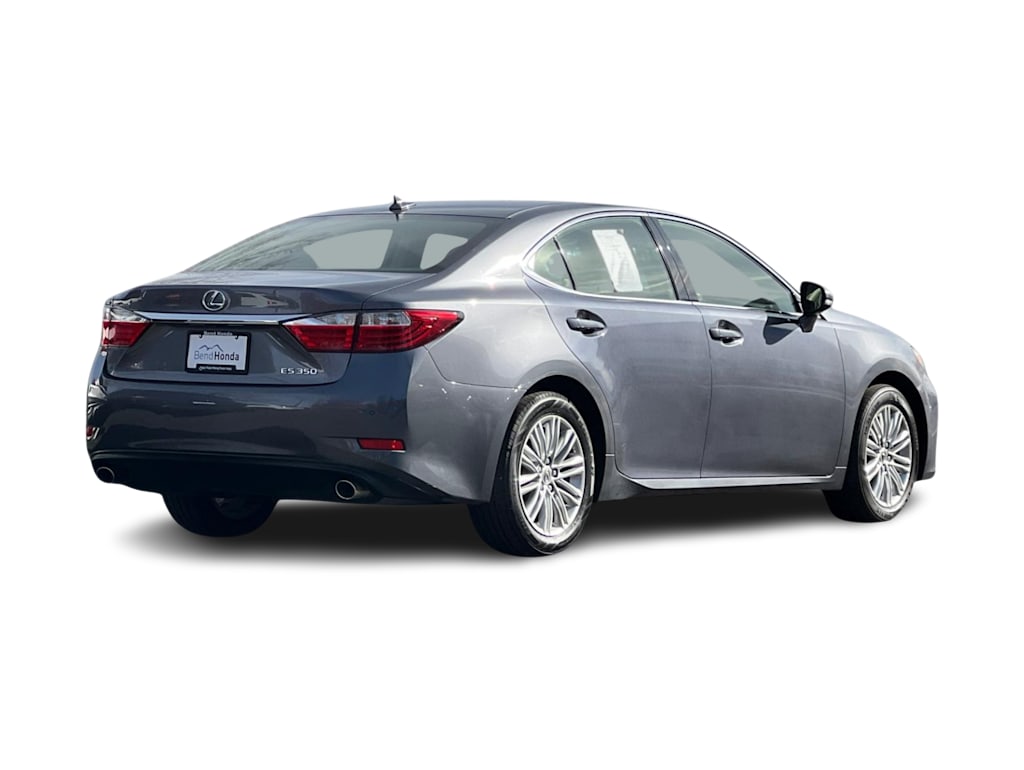 Thumbnail: 2013 Lexus ES - 16