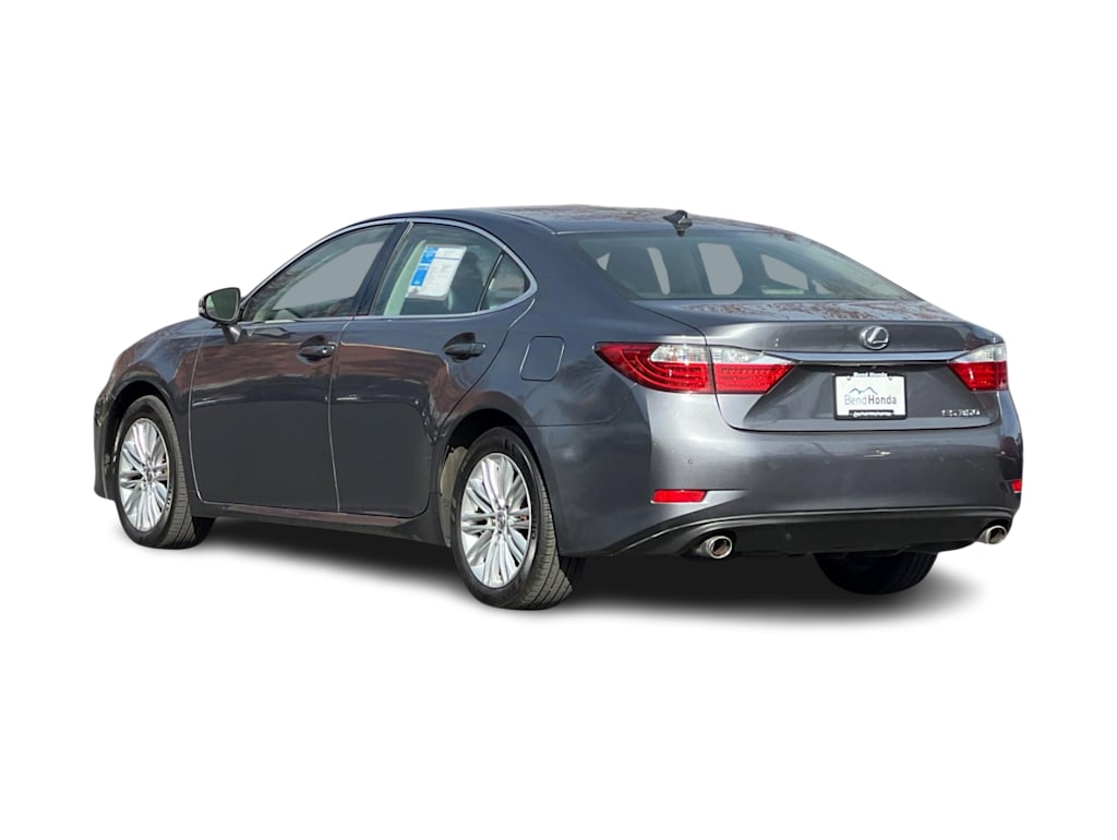 Thumbnail: 2013 Lexus ES - 4