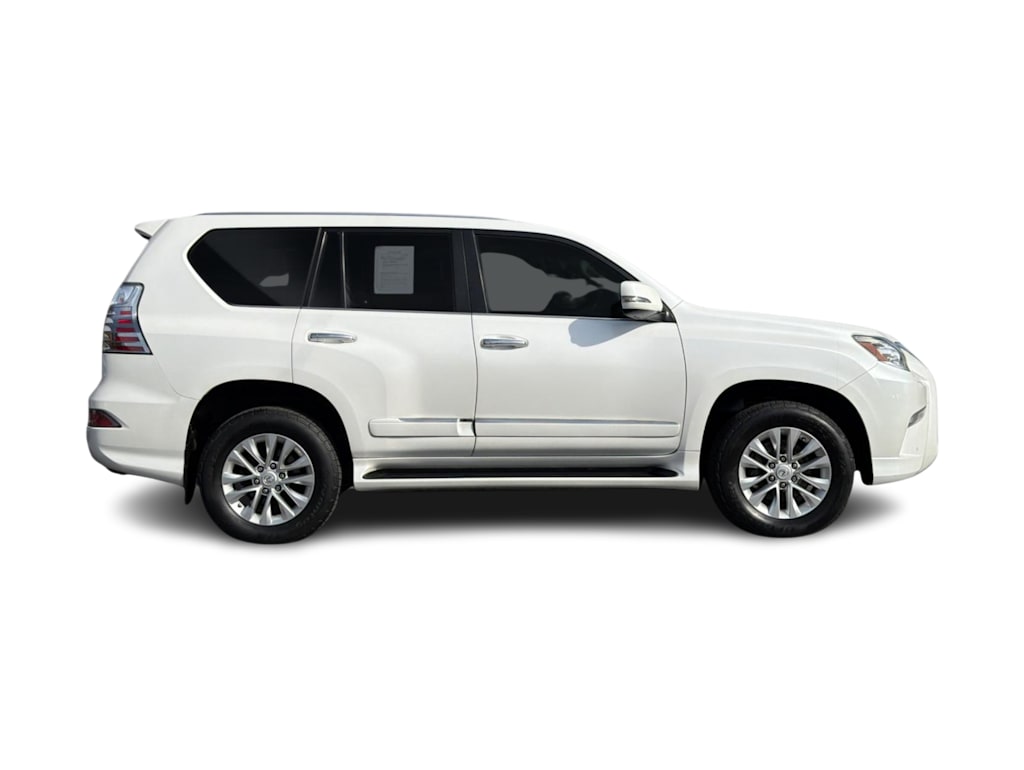 Thumbnail: 2016 Lexus GX - 17