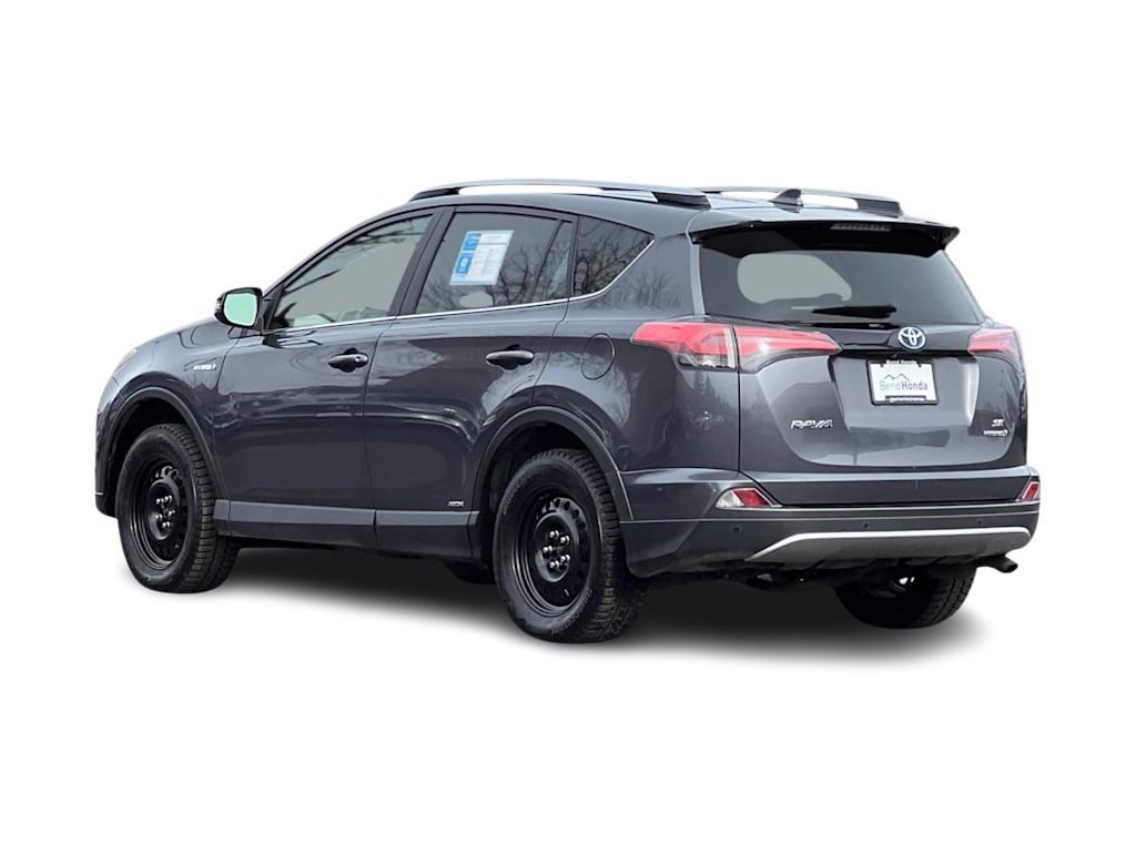 2018 Toyota RAV4 SE 4