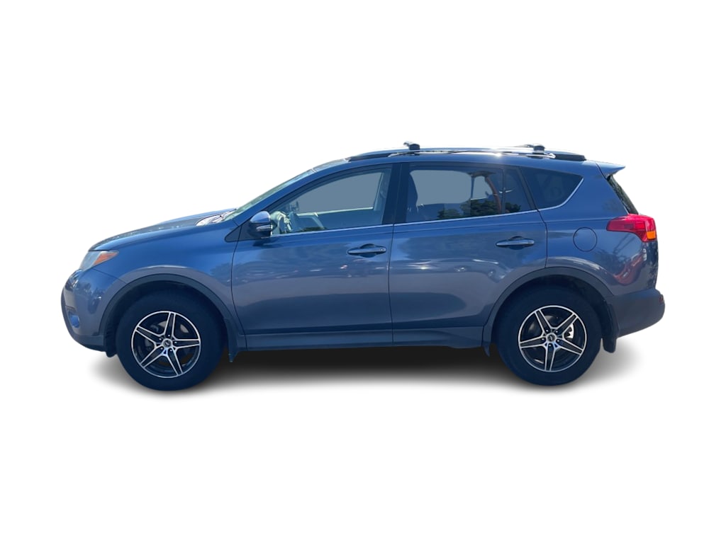 Thumbnail: 2013 Toyota RAV4 - 3