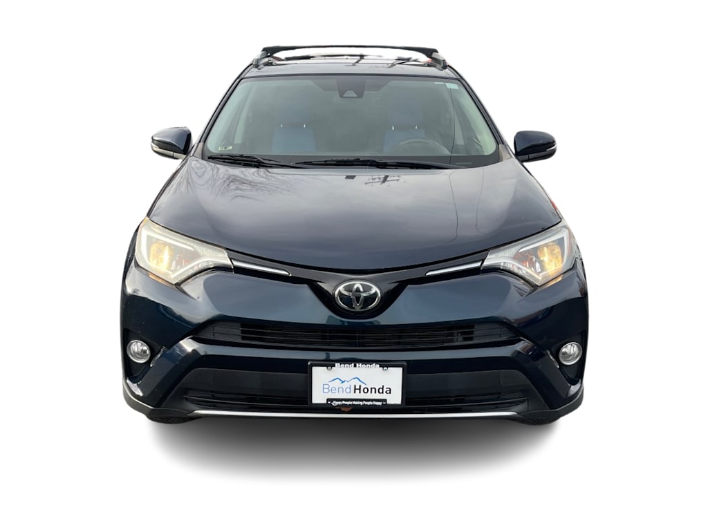 Thumbnail: 2018 Toyota RAV4 - 16