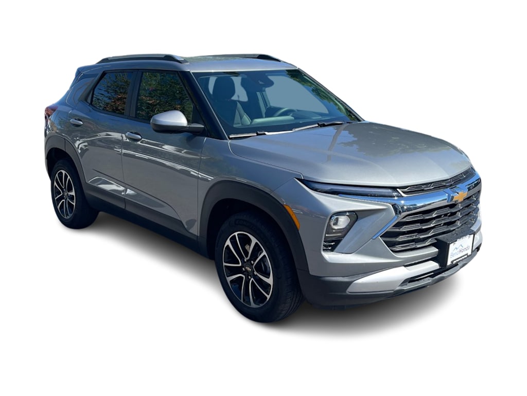 Thumbnail: 2025 Chevrolet TrailBlazer - 15
