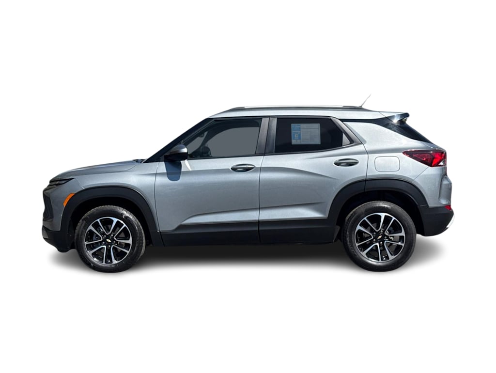 Thumbnail: 2025 Chevrolet TrailBlazer - 3
