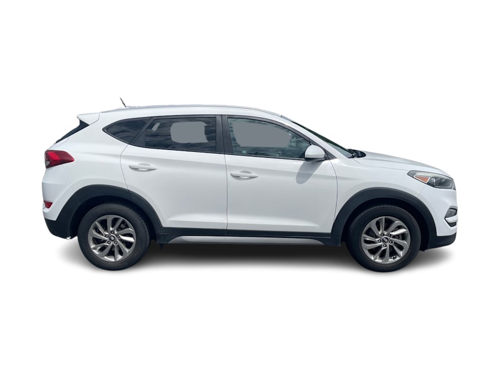 Thumbnail: 2017 Hyundai Tucson - 14