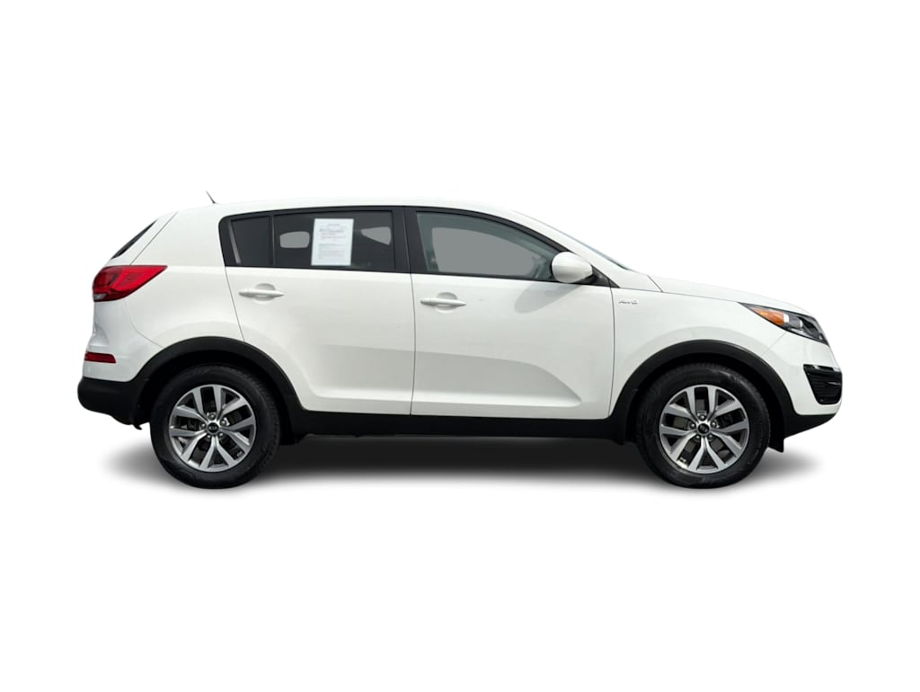 Thumbnail: 2015 Kia Sportage - 18