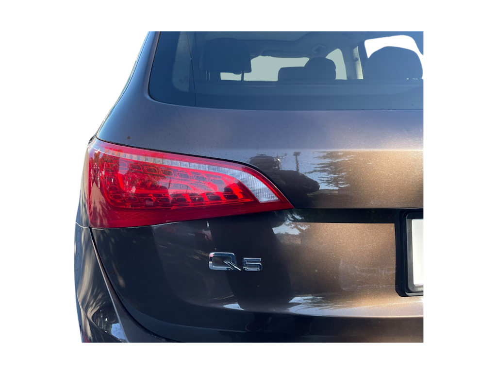 Thumbnail: 2012 Audi Q5 - 16