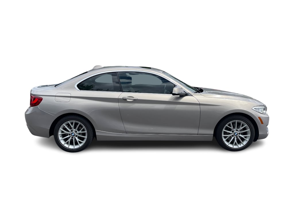 Thumbnail: 2016 BMW 2 Series - 14