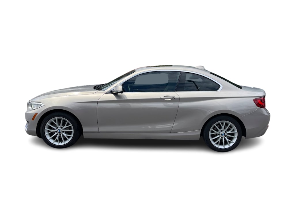 Thumbnail: 2016 BMW 2 Series - 3