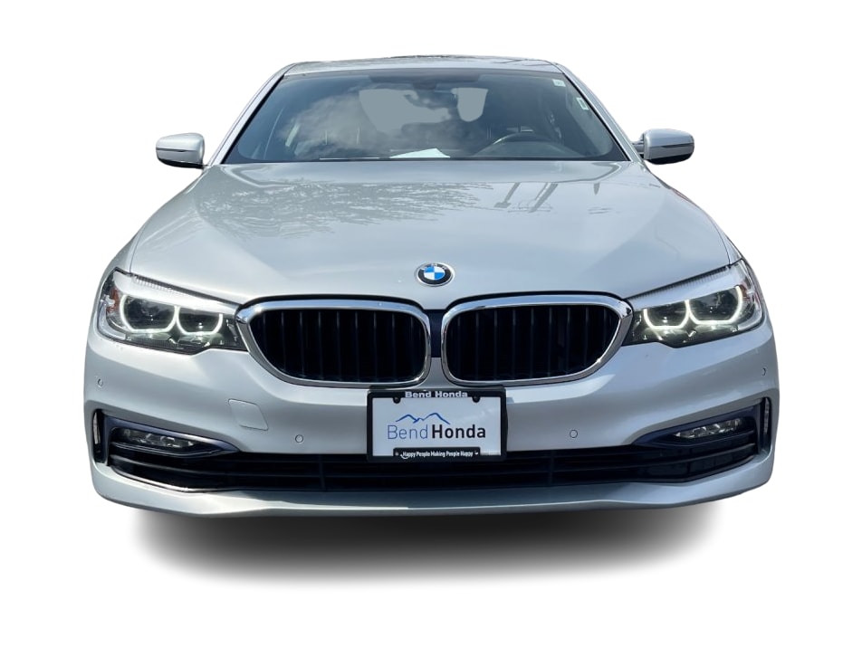 Thumbnail: 2018 BMW 5 Series - 6