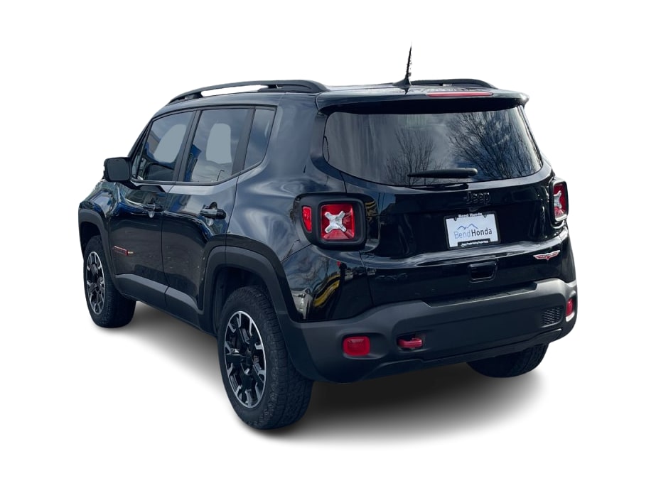 Thumbnail: 2023 Jeep Renegade - 4